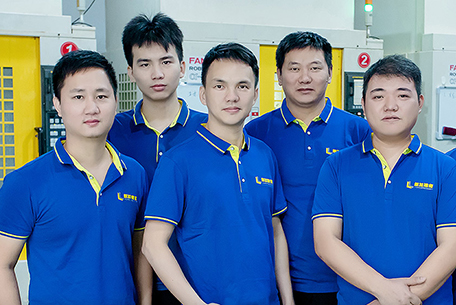 朗加精密-強(qiáng)大團(tuán)隊